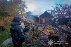 Одна людина загинула, дев’ять травмовано через атаки РФ за добу на Сумщині повідомили в Нацполіції